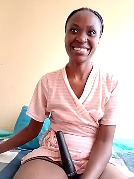 chloechrome online show from January 16, 2025, 9:48 am