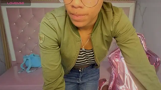 Violeth b online show from January 10, 2026, 12:51 pm