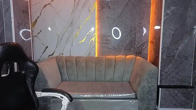 Snapshot of Violeth_b chatting on February 3, 2026, 12:43 pm Violeth b online show from February 3, 2026, 12:43 pm