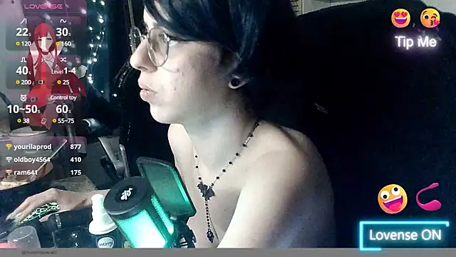 LisandreLaVenale online show from December 13, 2024, 12:31 am