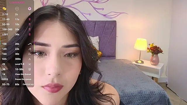 DahliaMoore online show from September 24, 2025, 8:01 pm