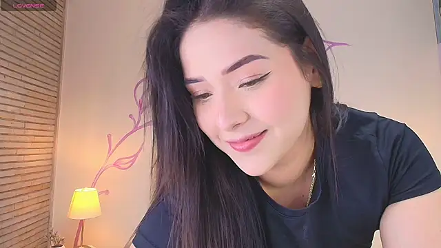 DahliaMoore online show from October 17, 2025, 8:33 pm