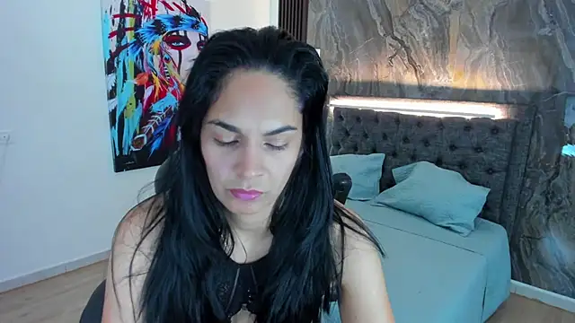 Carlota milf 30 online show from March 4, 2025, 4:09 pm