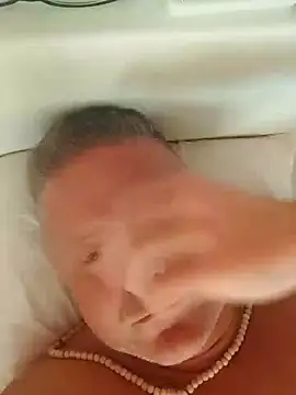 swingr online show from December 17, 2024, 8:34 am