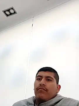 El baby12 online show from February 19, 2026, 10:11 am