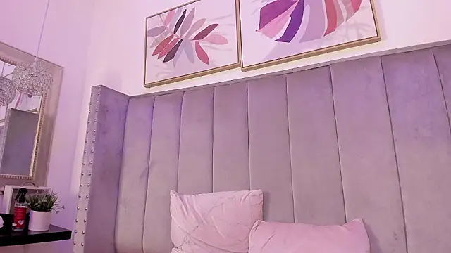 Snapshot of Haru_Bonny chatting on December 2, 2024, 6:30 am Haru Bonny online show from December 2, 2024, 6:30 am