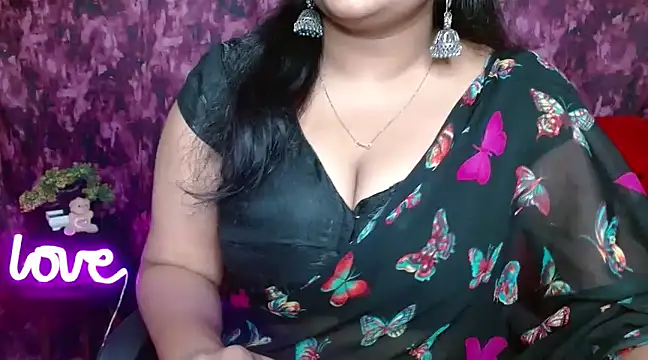 Snapshot of Naughty_Ayesha1 chatting on January 15, 2025, 4:04 am Naughty Ayesha1 online show from January 15, 2025, 4:04 am
