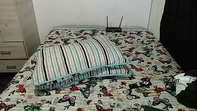 gissel13 online show from March 21, 2025, 2:39 am