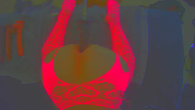 Snapshot of geilebttm chatting on July 25, 2026, 12:47 pm geilebttm online show from July 25, 2026, 12:47 pm