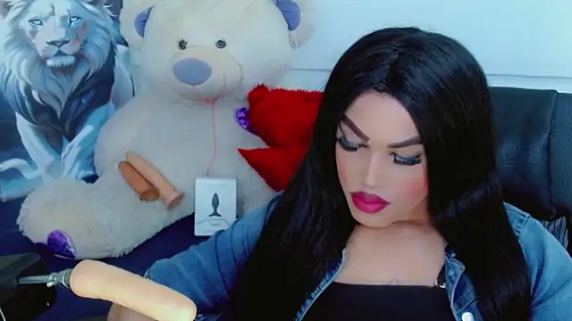 NathaliaCross online show from October 29, 2025, 7:37 pm