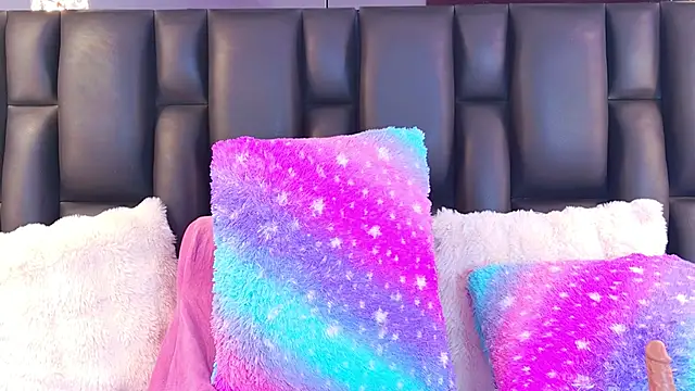 AlliciaKim online show from February 3, 2025, 10:11 pm