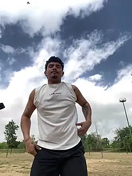 MatheoVelez online show from April 22, 2026, 9:11 am