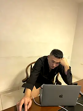 Snapshot of ShaoZian_1 chatting on October 18, 2025, 1:56 pm ShaoZian 1 online show from October 18, 2025, 1:56 pm