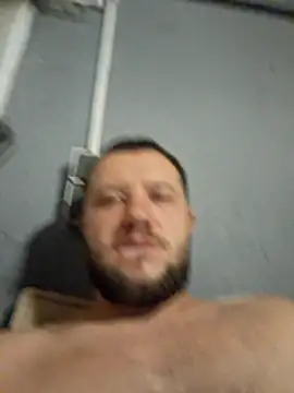 Snapshot of klydick chatting on July 19, 2026, 1:53 am klydick online show from July 19, 2026, 1:53 am