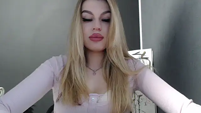 Snapshot of Your_Jessy chatting on May 3, 2026, 12:22 pm Your Jessy online show from May 3, 2026, 12:22 pm