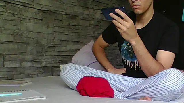 Sexylatin64 online show from April 18, 2026, 12:53 pm