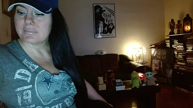 mandaloriangirls online show from November 30, 2025, 6:34 pm