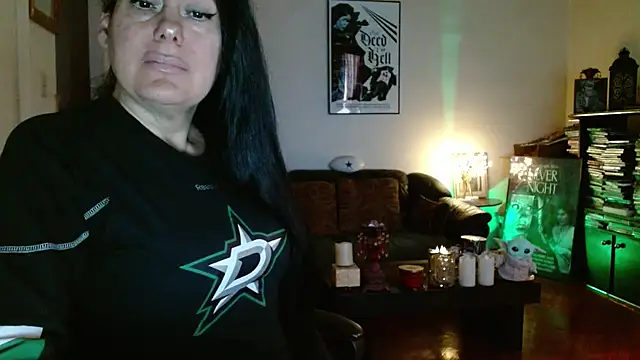 mandaloriangirls online show from February 11, 2026, 6:02 pm