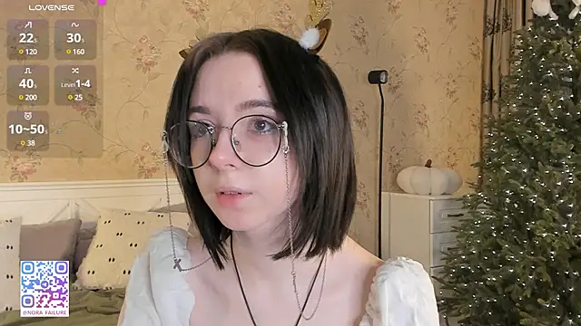 Nora Failure online show from December 25, 2024, 8:07 am