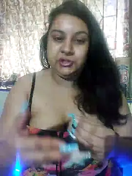 Snapshot of GoddessLorenaTheeSiren chatting on January 1, 2025, 9:28 am GoddessLorenaTheeSiren online show from January 1, 2025, 9:28 am