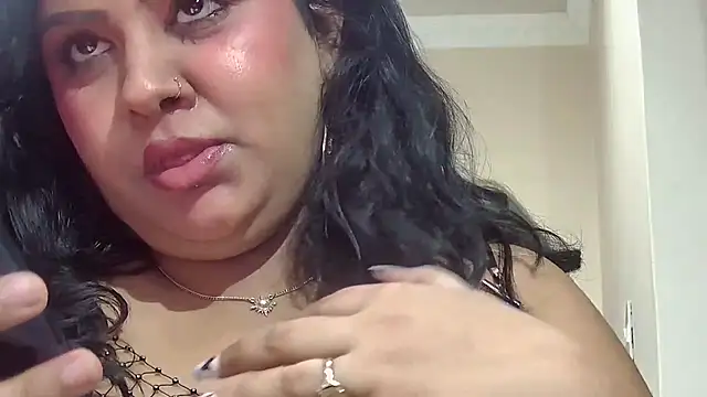 Snapshot of GoddessLorenaTheeSiren chatting on March 21, 2025, 12:40 am GoddessLorenaTheeSiren online show from March 21, 2025, 12:40 am