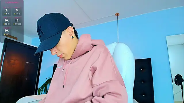 Lobo 17  online show from September 9, 2025, 3:50 am