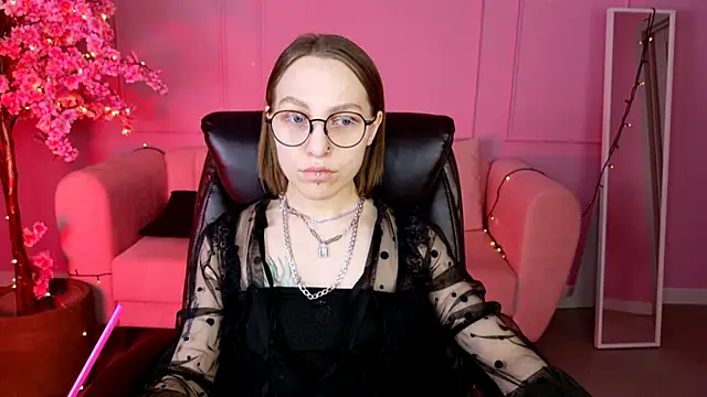 AphexQueen online show from January 27, 2025, 9:13 am