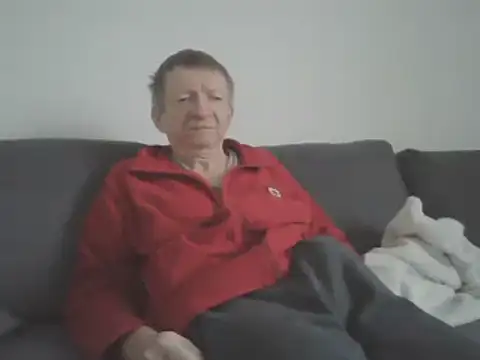 naturiste974 online show from January 23, 2025, 8:25 am