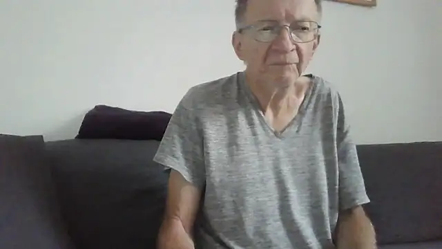 naturiste974 online show from June 1, 2026, 5:20 am