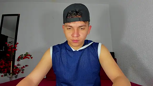 Danielbluestar online show from February 26, 2025, 5:39 pm