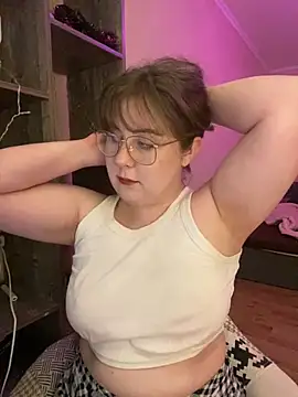 cinnabon  online show from January 13, 2025, 8:04 pm