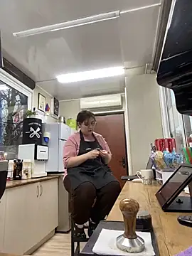 cinnabon  online show from February 1, 2025, 2:24 pm