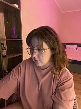 cinnabon  online show from February 10, 2025, 6:56 pm