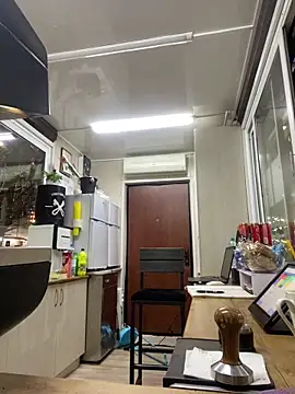 cinnabon  online show from March 8, 2025, 4:39 pm