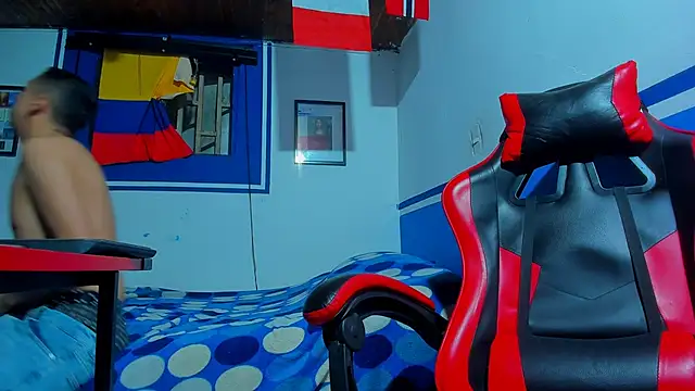 maxowens oficial online show from March 7, 2026, 8:17 pm