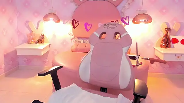 Saraa Skinny online show from March 8, 2025, 2:51 pm