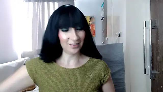 Laura-pervert online show from November 17, 2025, 9:09 pm