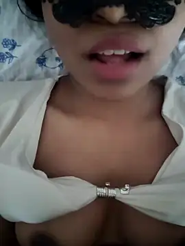 Bella Luna18 online show from February 8, 2025, 9:13 am