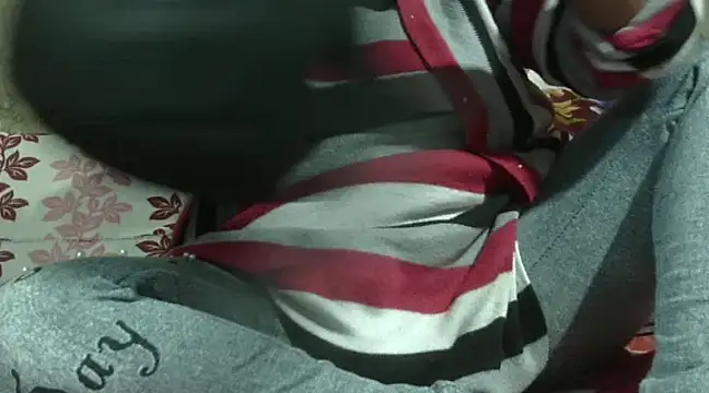 Tameesh sexy mistress online show from March 6, 2025, 4:17 pm