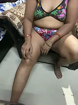 Snapshot of Tameesh_sexy_mistress chatting on June 28, 2026, 5:35 am Tameesh sexy mistress online show from June 28, 2026, 5:35 am
