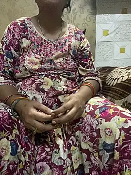 Snapshot of Tameesh_sexy_mistress chatting on July 13, 2026, 10:29 am Tameesh sexy mistress online show from July 13, 2026, 10:29 am
