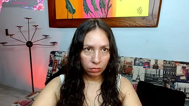 naihroby online show from September 27, 2025, 8:58 pm