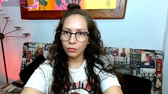 naihroby online show from September 28, 2025, 9:03 am