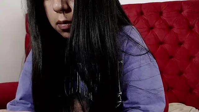 CarolineBrunx online show from February 16, 2025, 2:20 am