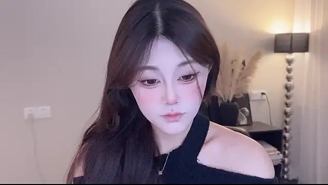 Strawberrybabyy1 online show from January 15, 2026, 4:44 pm