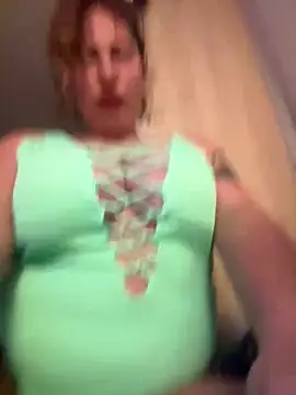 Snapshot of Yanacool007 chatting on March 7, 2025, 1:31 am Yanacool007 online show from March 7, 2025, 1:31 am