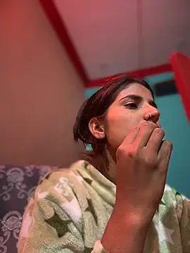 DiyAsingHh online show from February 8, 2025, 4:25 am