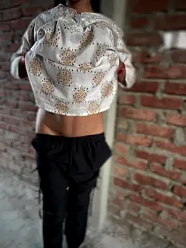 DiyAsingHh online show from October 3, 2025, 12:51 am