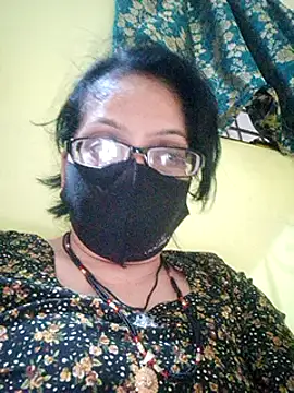 Snapshot of heenage chatting on December 5, 2024, 2:55 pm heenage online show from December 5, 2024, 2:55 pm