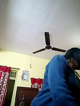 Snapshot of heenage chatting on December 27, 2024, 4:47 am heenage online show from December 27, 2024, 4:47 am